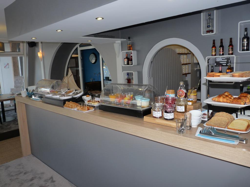 Hotel Des Rochers Perros-Guirec Ngoại thất bức ảnh